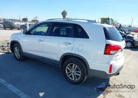 2015 Kia Sorento Lx V6 из США, поврежденный, VIN 5XYKT4A7XFG638522